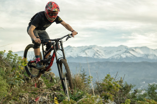 Downhill Cycling for Beginners