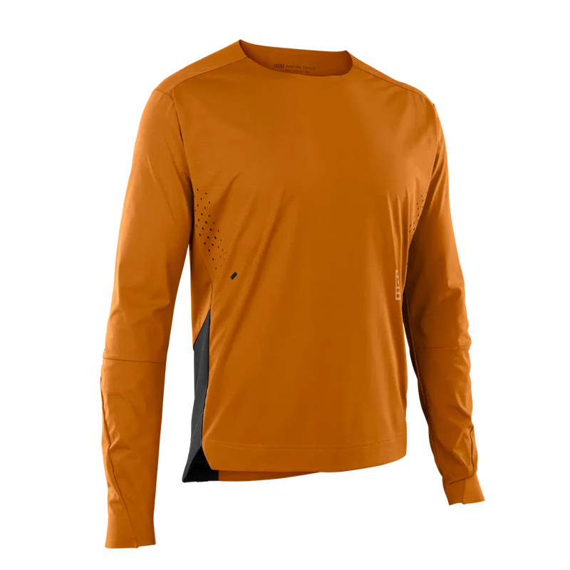 Chargez l'image dans la visionneuse de la galerie, ION MTB Jersey Scrub AMP LS BAT Men Rocky Orange with long sleeves and lightweight design.