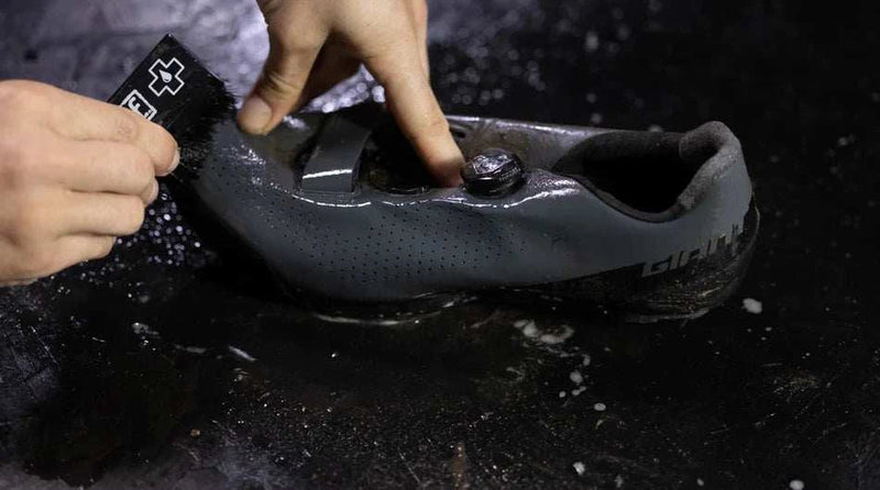 Load image into Gallery viewer, Muc-Off Premium Bike Wooden Shoe Brush