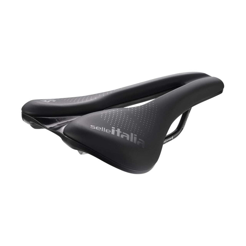 Chargez l'image dans la visionneuse de la galerie, SELLE ITALIA Saddle Novus Boost Evo Superflow Gravel L3 bike saddle with comfort design.