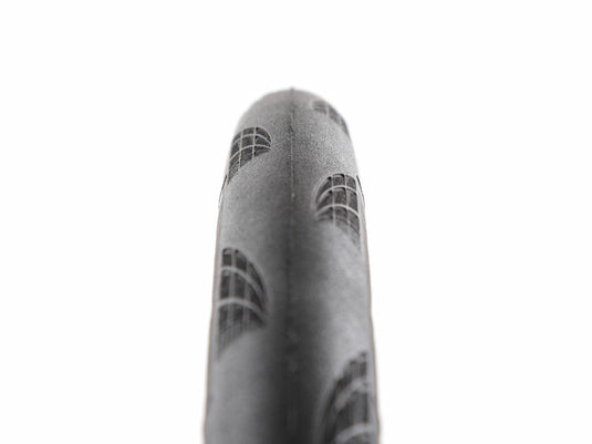 CONTINENTAL Tire Grand Prix 5000 700x25c Black Cream with laser grip pattern for enhanced performance.