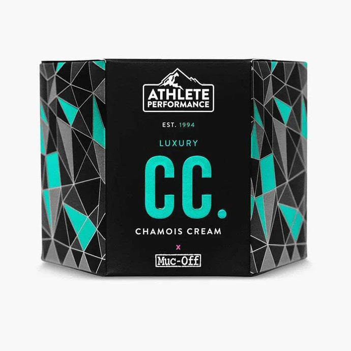 Muc-Off Chamois Cream 250ml packaging with antibacterial protection for cycling comfort.